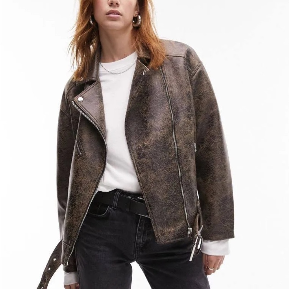 Moto Jacket
Oversized - Picture 4 of 4